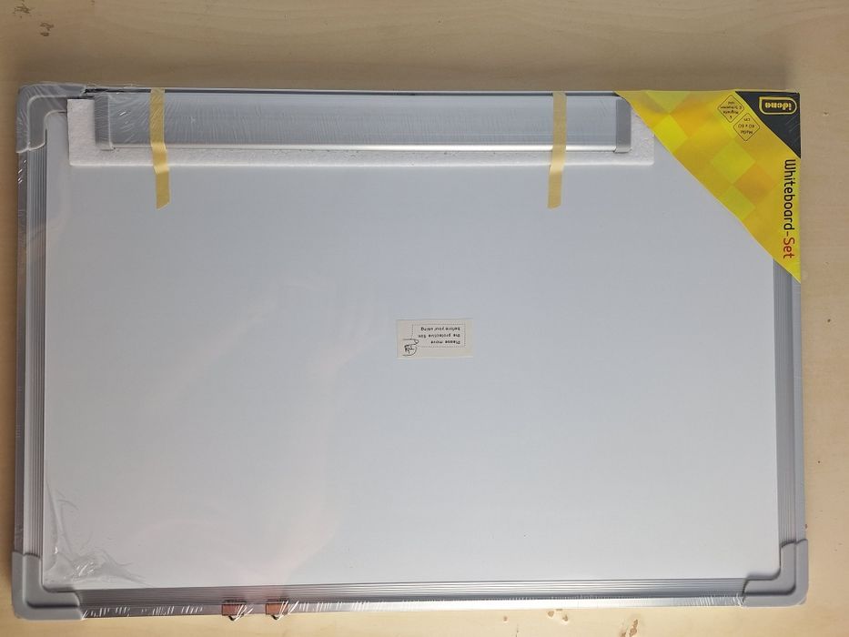 Idena tablica suchościeralna 60x40 cm – magnetyczna, z ramą aluminiową