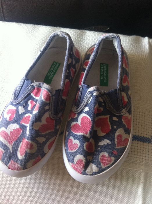sapatilhas tipo alpercatas Benetton - 3 anos