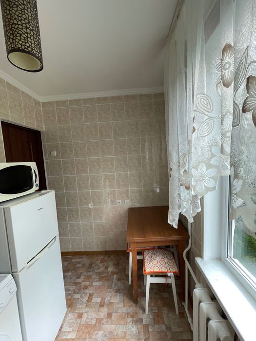 Продаж 2-кімнатної квартири з меблями та технікою