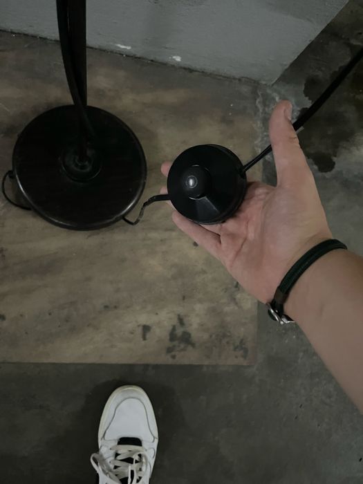 Candeeiro preto contemporâneo