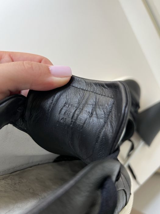 Czarne skórzne trampki Massimo Dutti