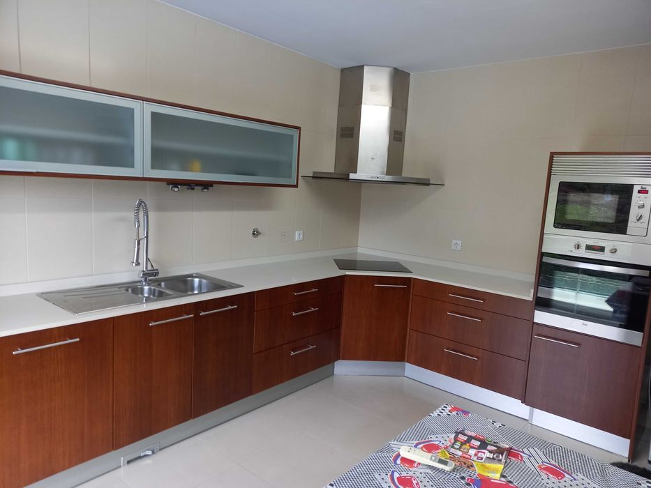 Cozinha completa e bonita