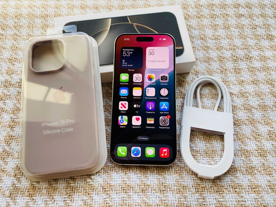 NEW IPHONE 16 PRO 128Gb 1 цикл White Titanium NEVERLOCK ( 41025)