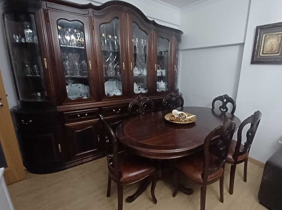 Mobília de Sala Clássica