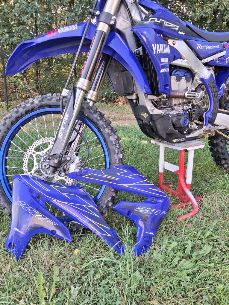 Yamaha yzf 250 super stan