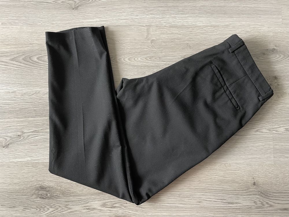 Spodnie Zara eleganckie 40 czarne