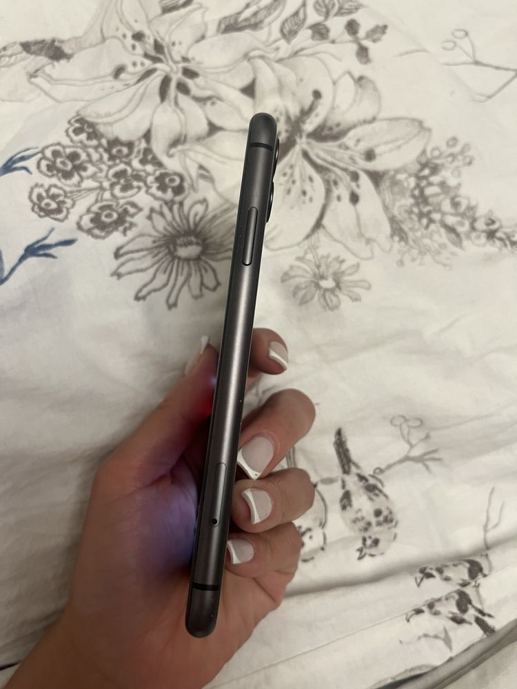 Iphone 11 с коробкой