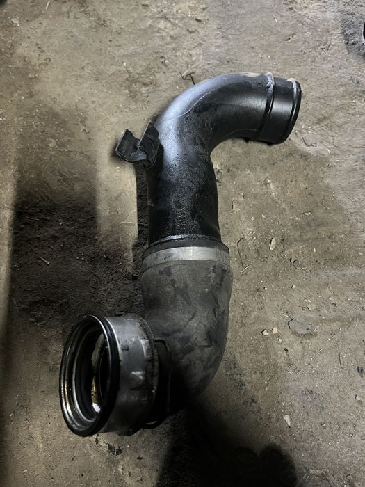 Waz przewod intercoolera bmw e82 e88 e90 e91 e92 e93 n54 3.0i biturbo