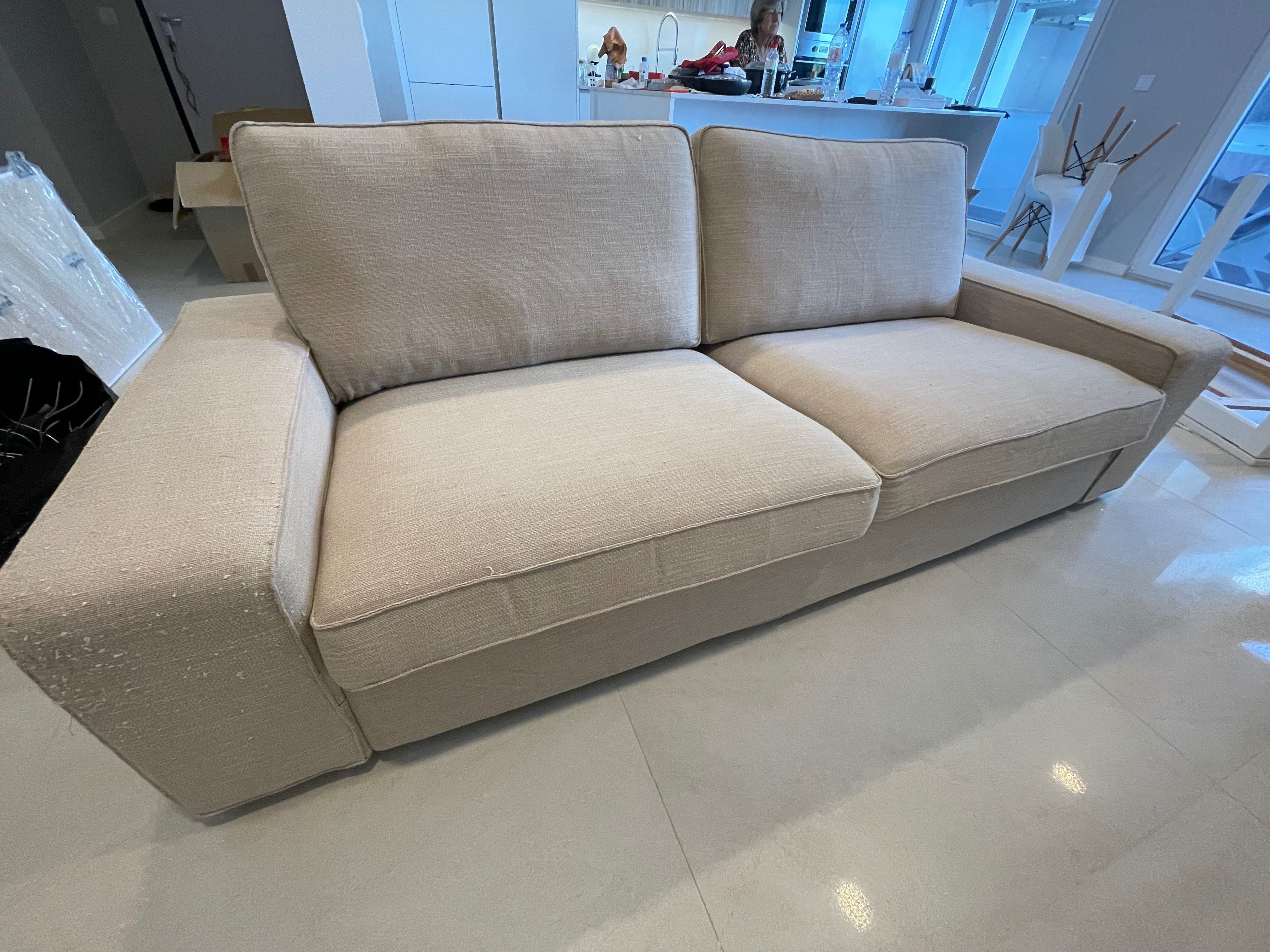 Sofá 3 lugares Kivik Ikea