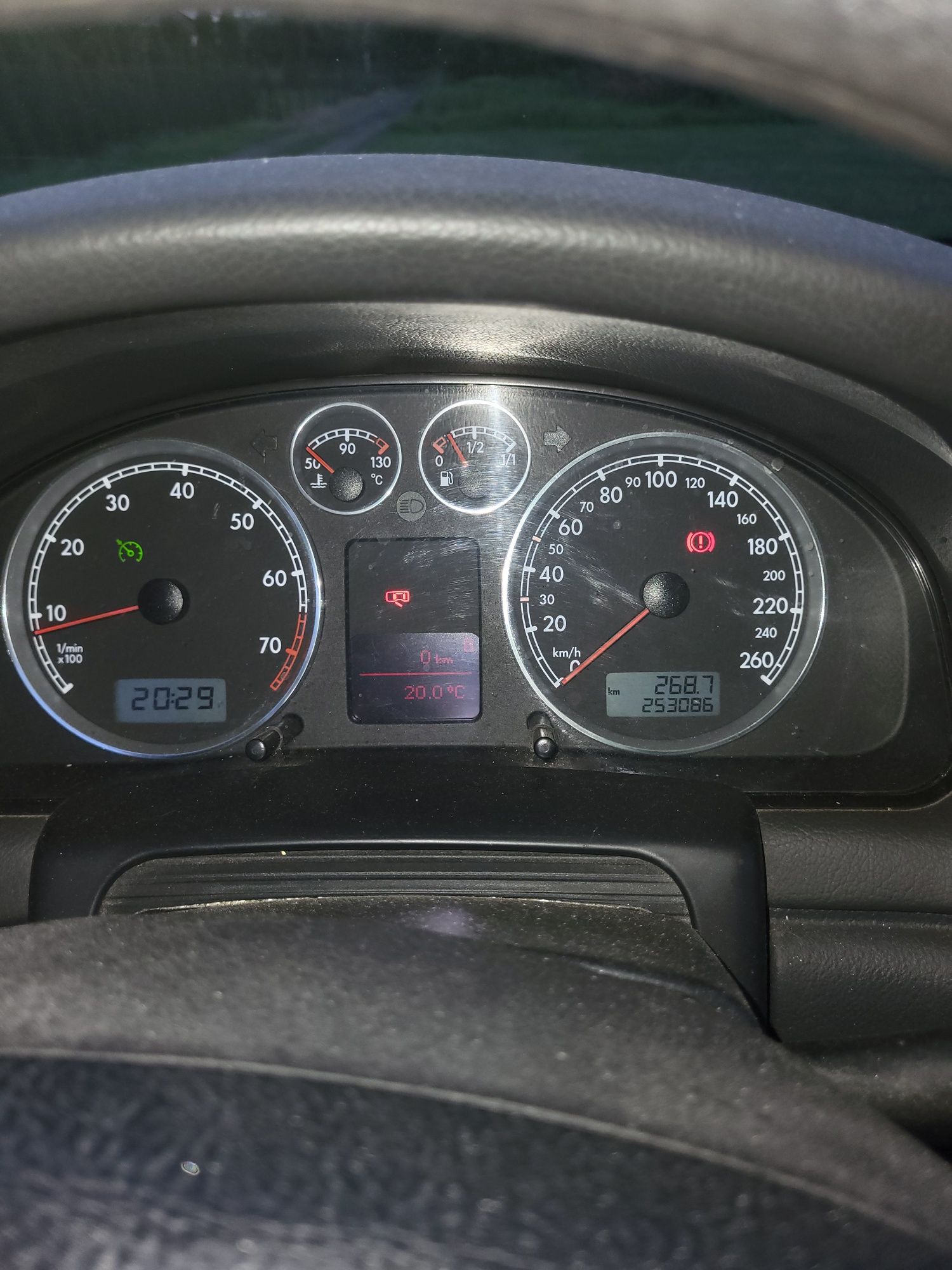 Volkswagen Passat b5 kombi 2.0 l benzyna plus gaz 2003r