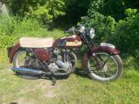 ARIEL 350 Red Hunter nie BSA AJS Triumph Royal Enfield