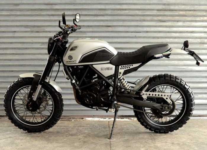 Мотоцикл GEON SCRAMBLER 250сс