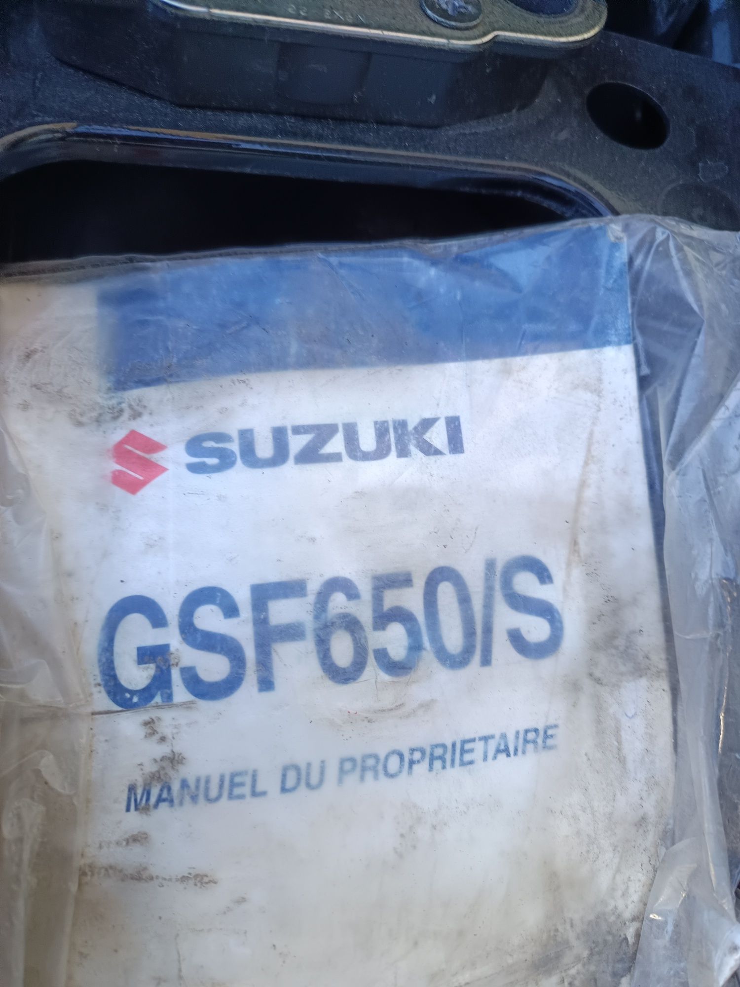 Suzuki Bandit S com 17000km