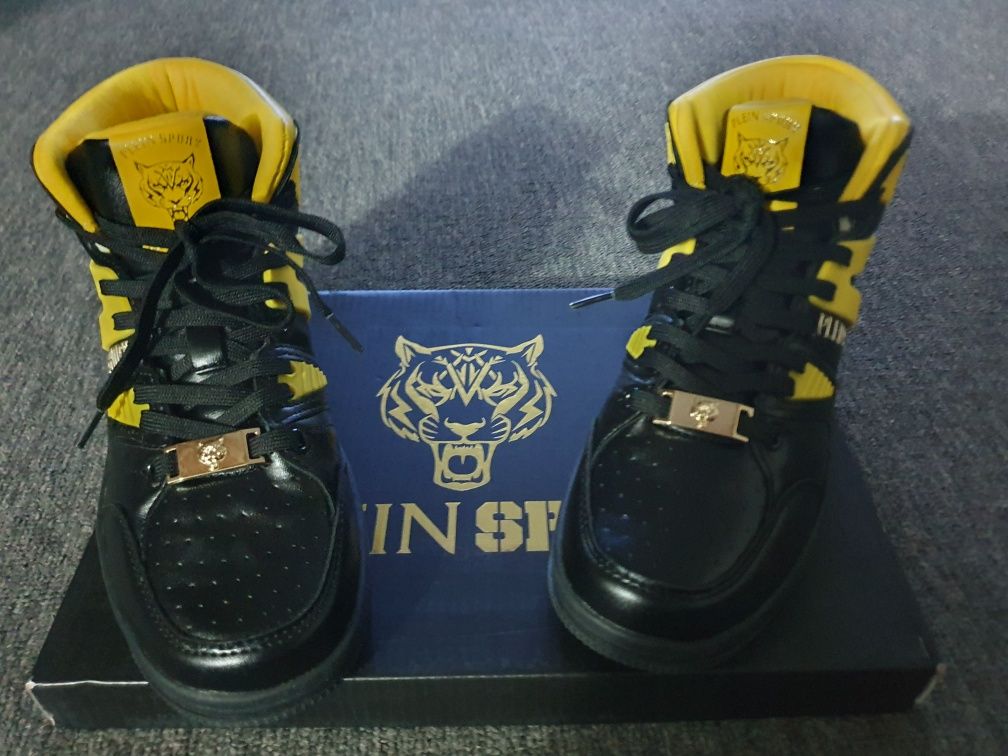Buty Plein Sport 100% nowe.