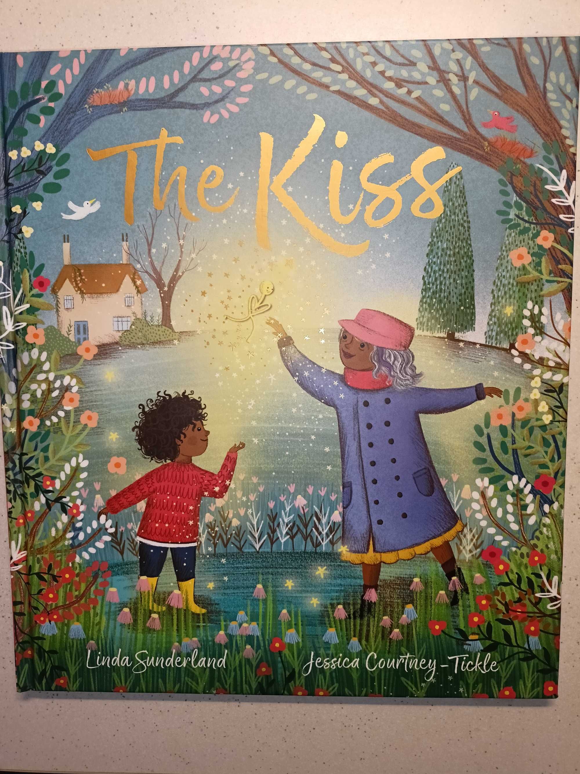 The Kiss. Książka po angielsku.