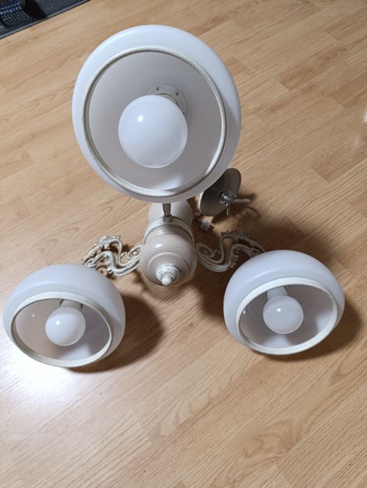 Sprzedam lampe sufitową