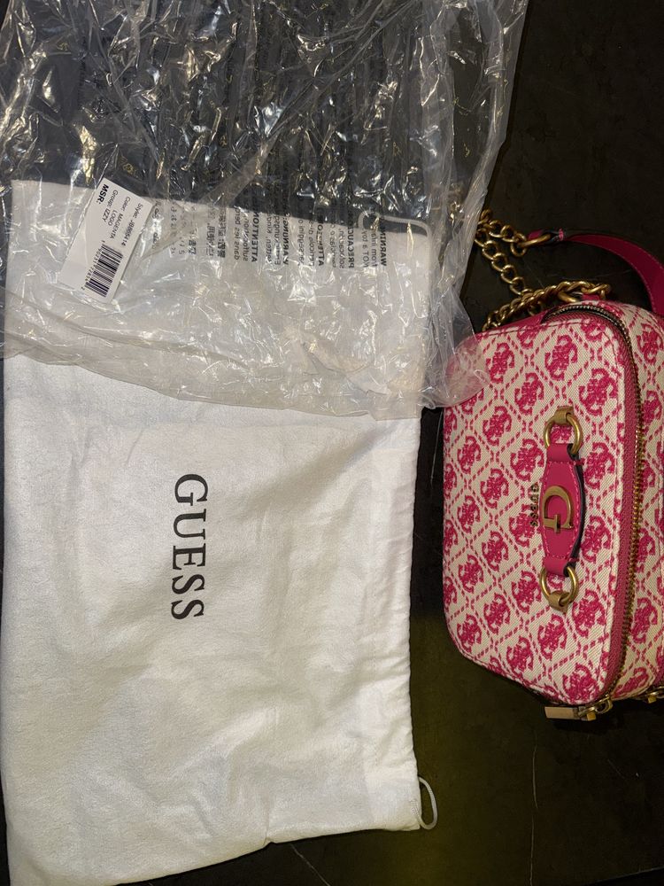 Сумка Guess - Magenta