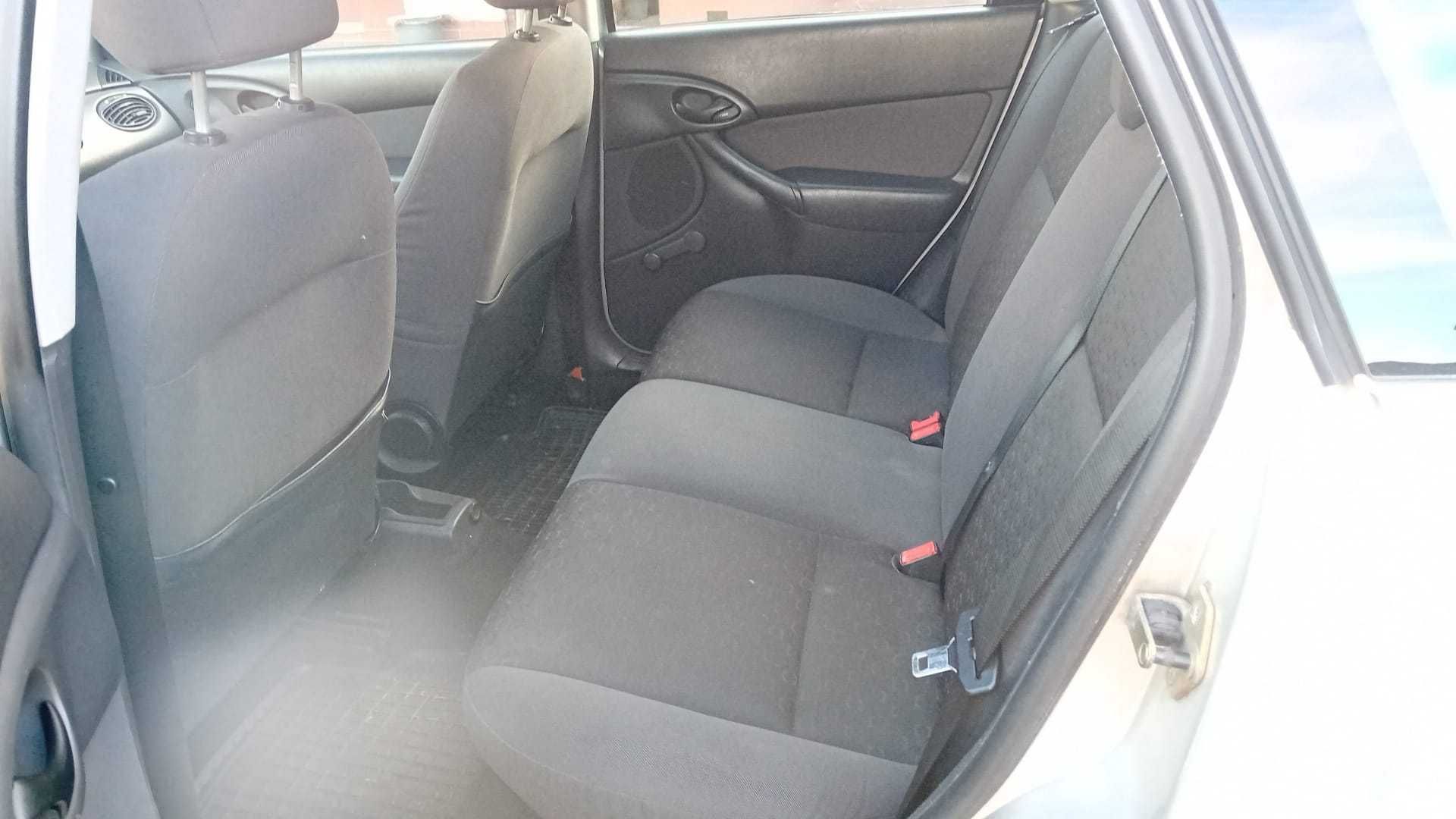 ford focus I combi