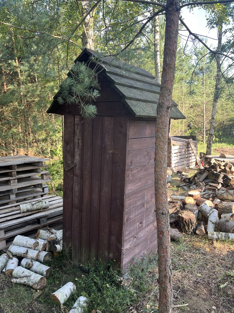 Drewniana toaleta WC