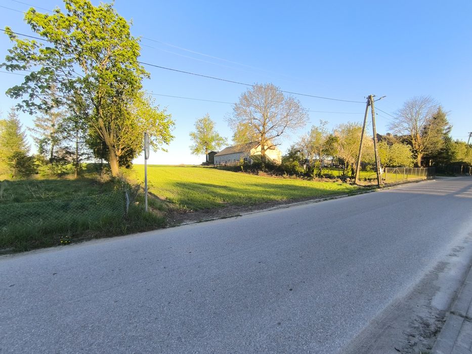 Działka budowlana w Prątnicy 15 ar z warunkami zabudowy.