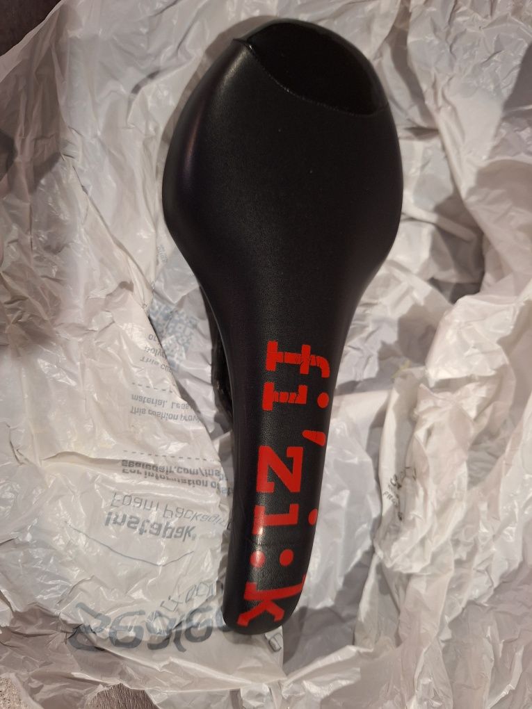 Selim Fizik carbono