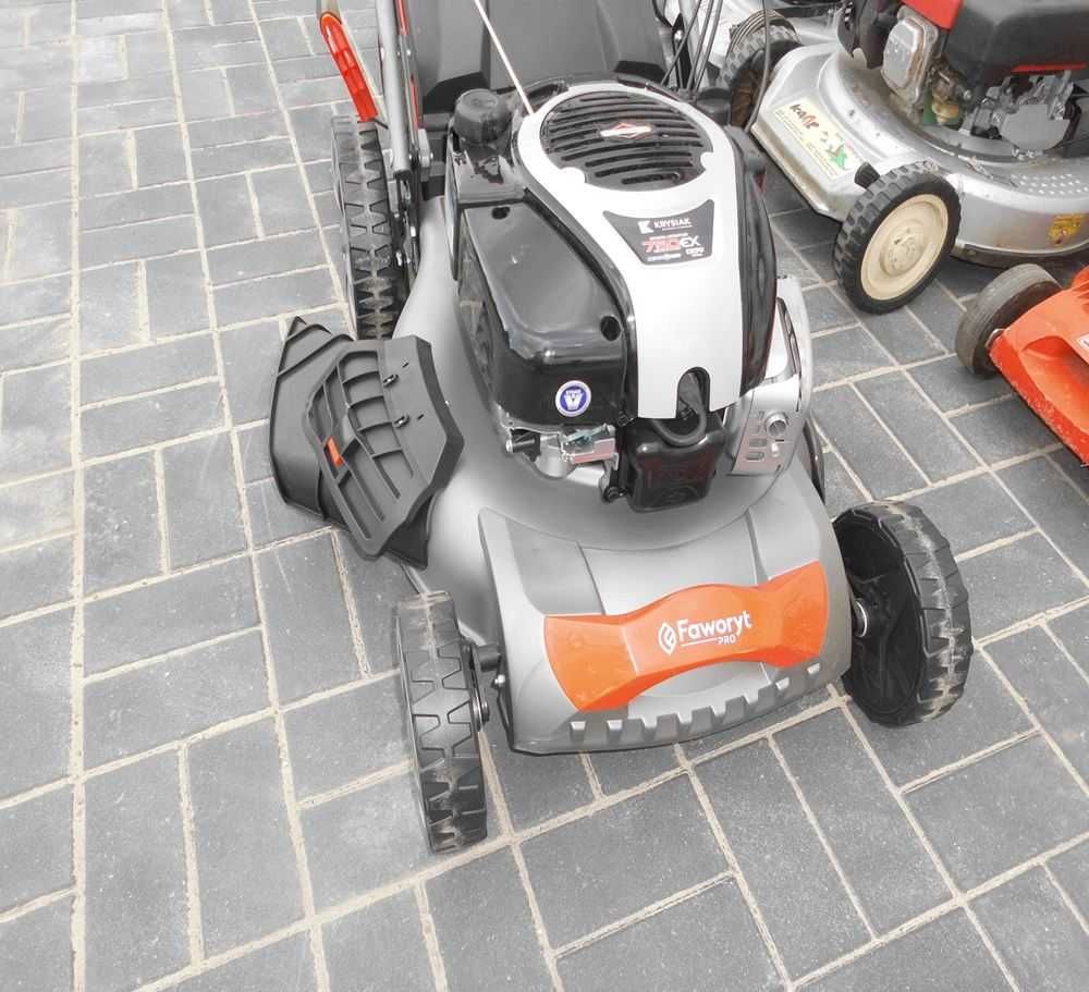 NOWA Kosiarka spalinowa z napędem i koszem BRIGGS&STRATTON 750EX  51cm