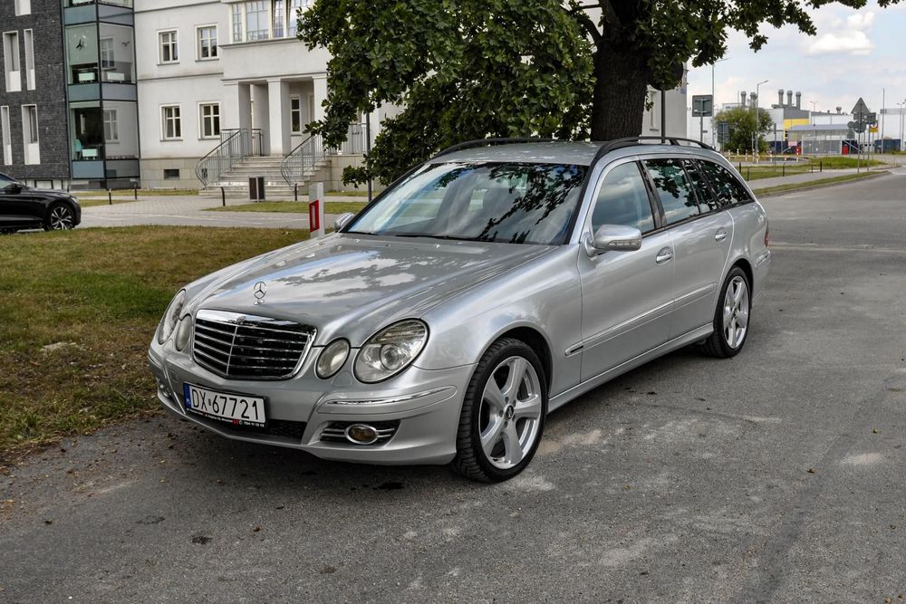 Mercedes-Benz Klasa E 2007 r. 3,0CDI (224KM) Automat Skóry 4Matic