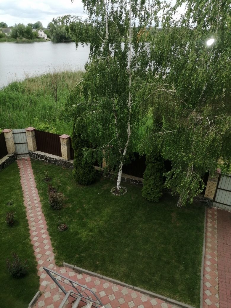 Подобова оренда будинку на березі р. Вільшанка, в с. Лозівок