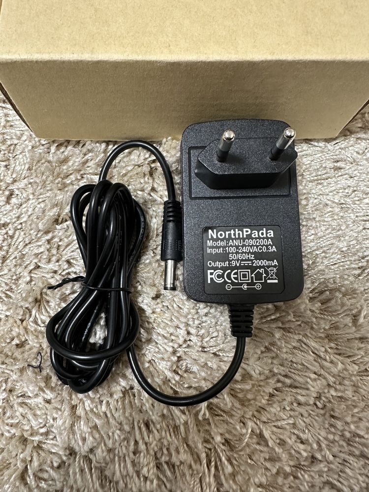 Блок живлення NorthPada 9V\2000mA