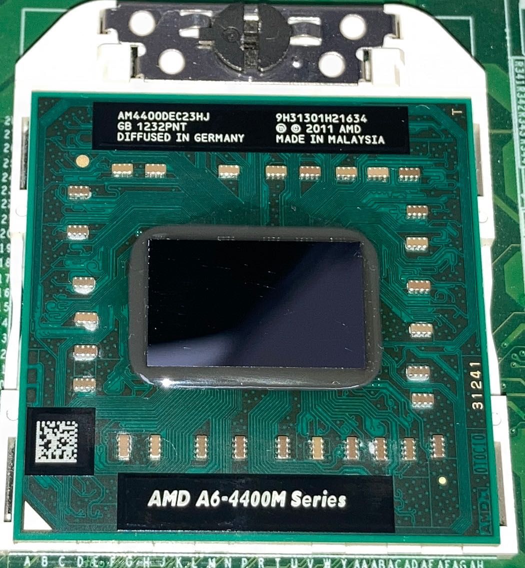 Procesor AMD A6-4400M Socket FS1(FS1r2) 2,7-3,2Ghz