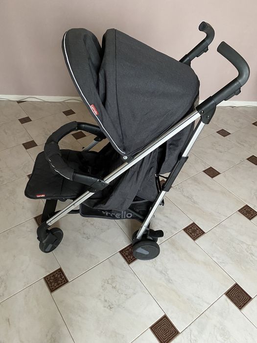 Продам Коляска прогулянкова CARRELLO ARENA