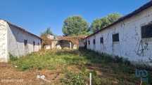 Casa / Villa em Golpilheira de 3294,00 m2