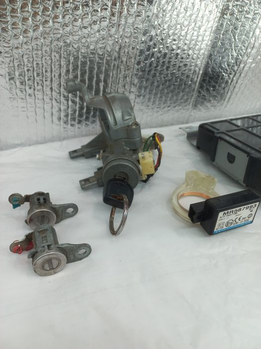 Комплект ЕБУ Lancer 9 1.6 бензин