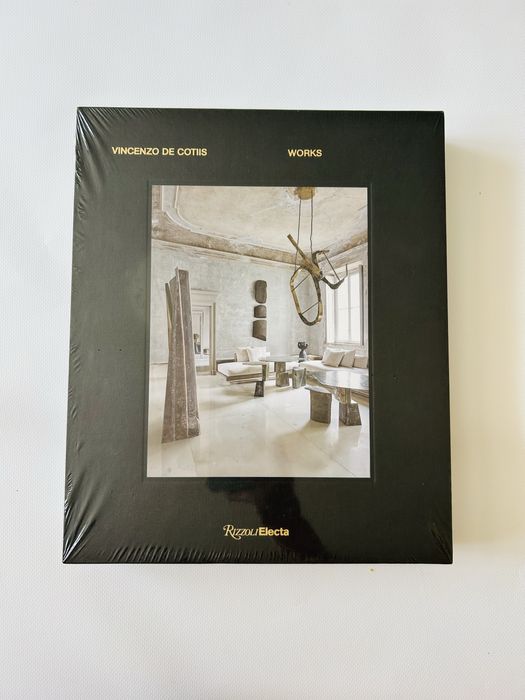 Vincenzo De Cotiis Works album nowoczesnej sztuki i designu