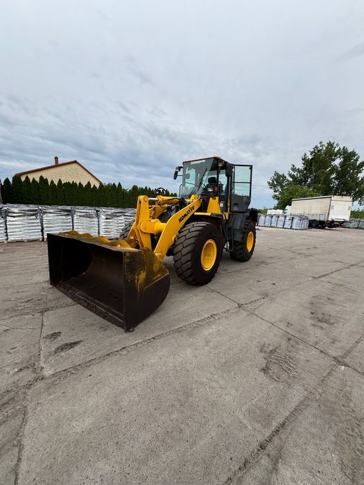 Komatsu WA250-5H  Komatsu WA250-5H