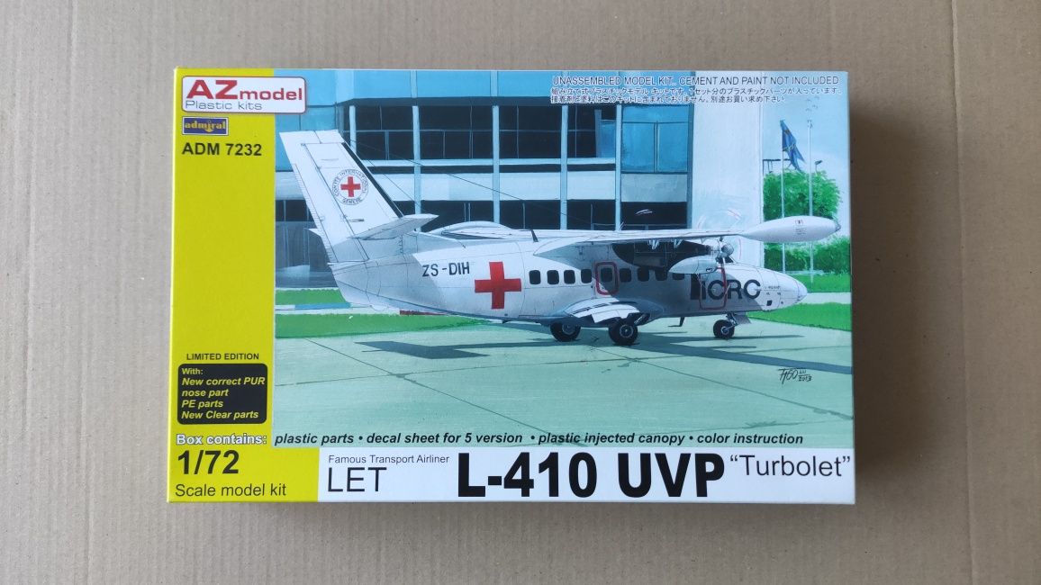 Сборная модель самолёта 1:72 Let L-410 UVP-E AZ Model ADM 7232