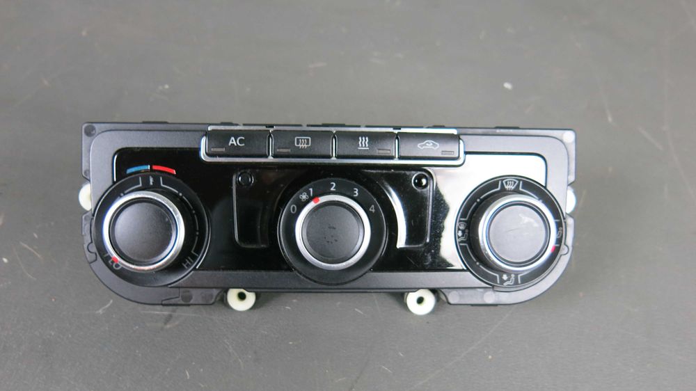 VW Volkswagen Caddy 2012 panel sterowania nawiewem klimatyzacji