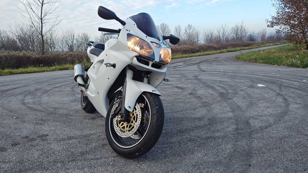 Sprzedam Kawasaki ZX6R 600c