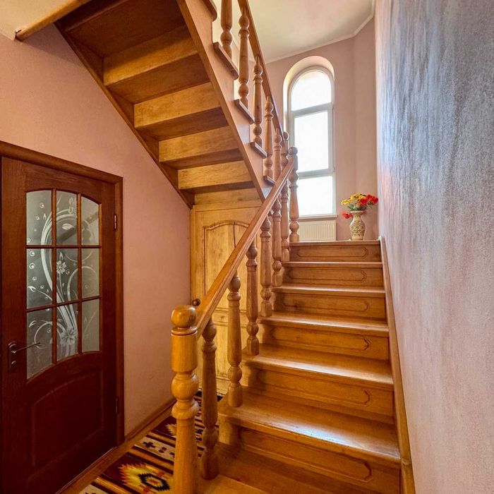 Затишний будинок в Крихівцях