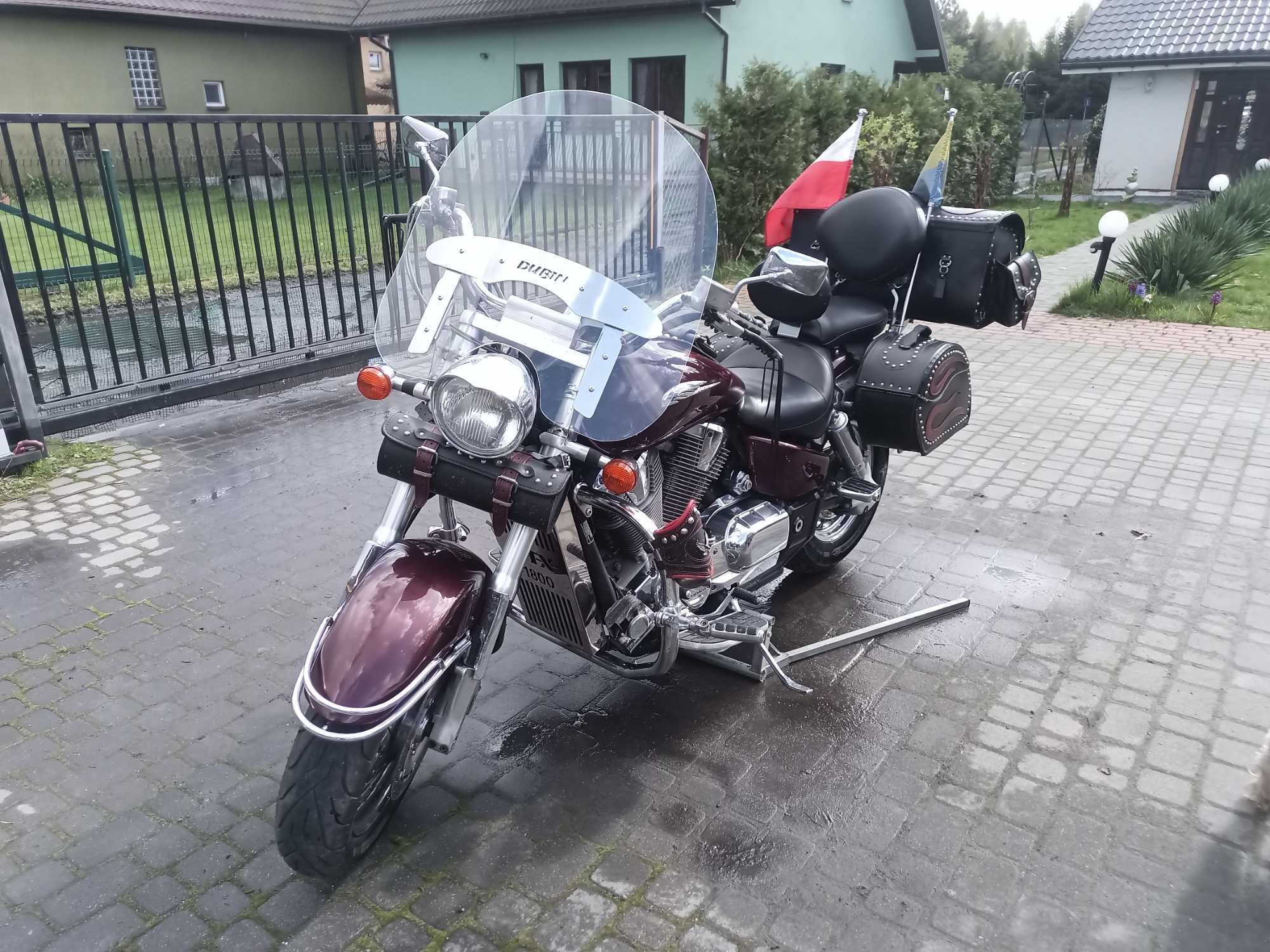 Sprzedam Honda VTX 1800