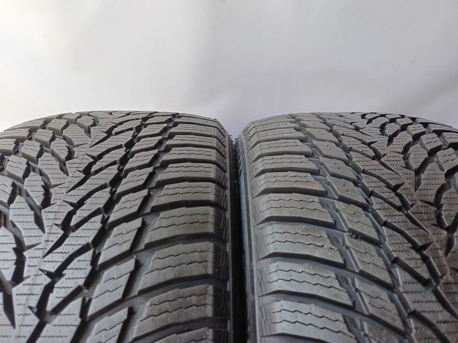 2X 235/40R19 96V Nokian Snowproof 1. 185A