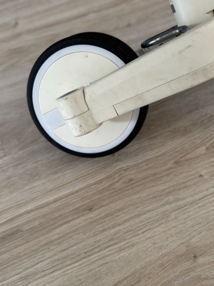 Rowerek biegowy 5w1 TOBI ROCKET od HyperMotion