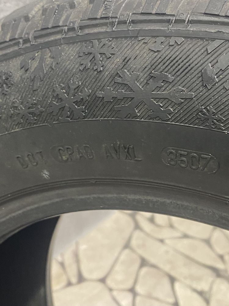 Зимова резина Continental 185/65 R15