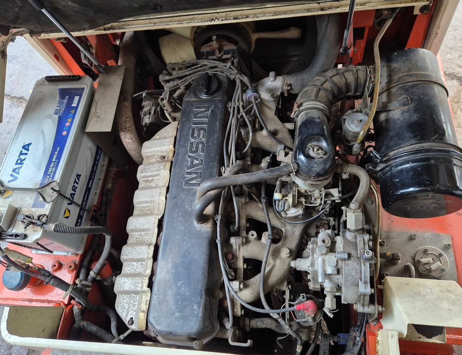Nissan • 4500kg • TRIPLEX • kabina • 4 sekcje • NISKI wózek widłowy