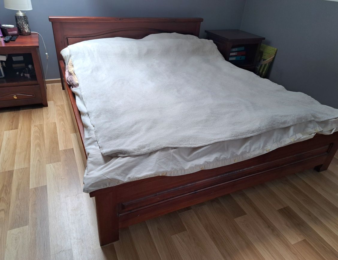 Łóżko drewniane 180x200 +2 x  kaslik
