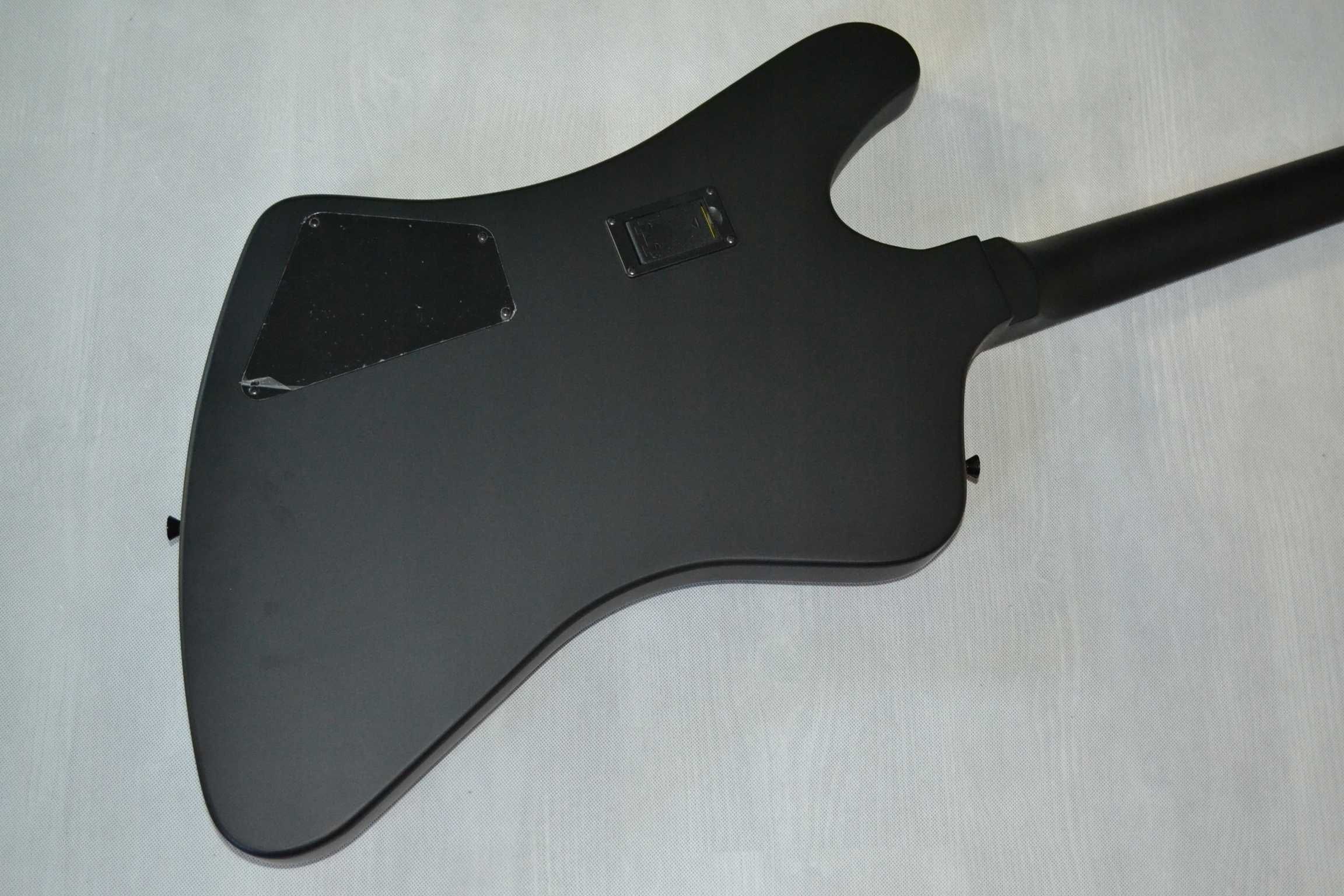 Harley Benton TB-70 SBK nowa gitara basowa THUNDERBIRD- wyregulowany!
