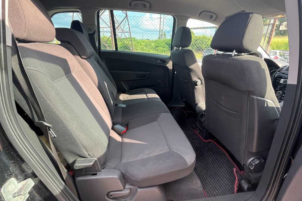 Opel Zafira 2010