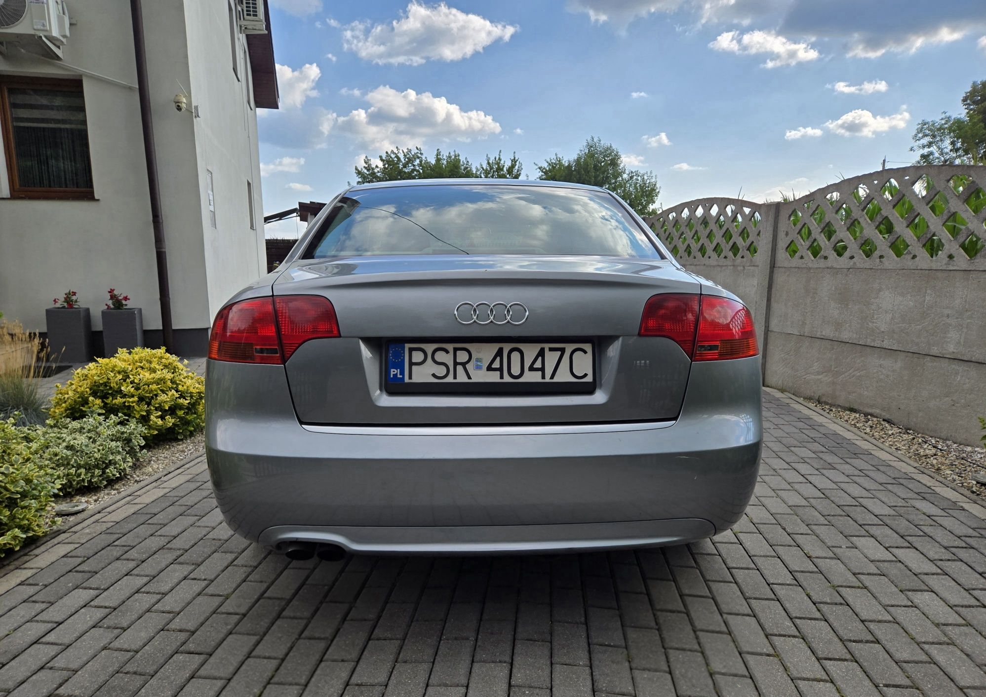 Audi a4 b7 s line