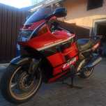 Motor honda cbr 1000f