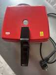 Gofrownica Dezal 301.4 Gofrownica Dezal 301.4 1300W Czerwony
